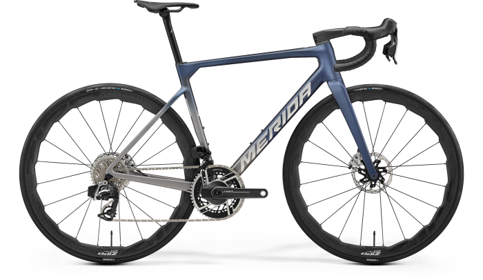 Vélo route Merida Scultura 10K Vélo