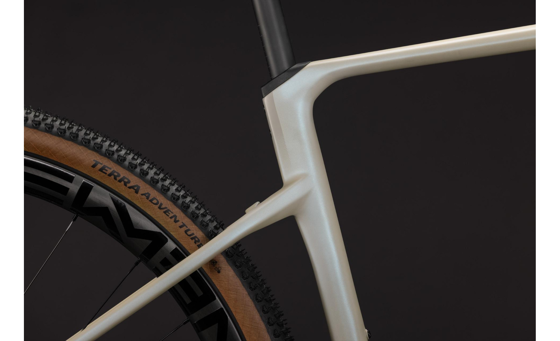 Vélo électrique Cube Nuroad Hybrid C:62 SLX 400X (2027) – Image 6